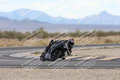 media/Nov-16-2025-Race Pace (Sun) [[8c5fa54630]]/Non Verified Riders (1st 20 Minutes)/5-Turn 15 (110pm)/